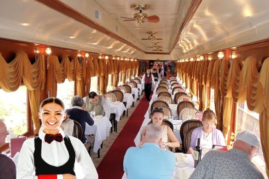 Napa Valley Wine Train Tour Glamorous Dining Experience