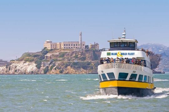 Cruise Around The Alcatraz + Golden Gate Bridge Hop-on Hop-off City Tour