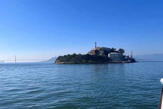 Alcatraz Plus Muir Woods & Sausalito Combo Tour