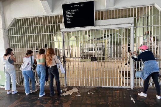 Alcatraz Inside Access Ferry and Audio Tour with Night Option
